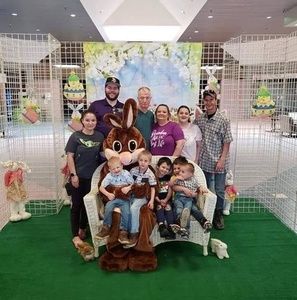 Meet your Posher, Diana ken